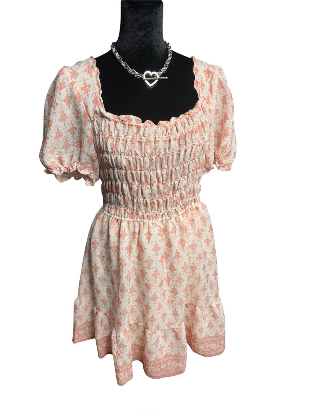 Mine smocked puff sleeve mini dress pink cream boho cottagecore size L - Picture 3 of 7